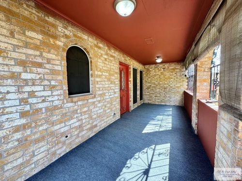 1721 Highland Park Ave, Mission, TX, 78572-2923 | Card Image