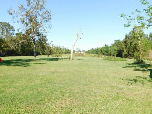 13911 Highway 3235, Larose, LA, 70373-3201 | Card Image