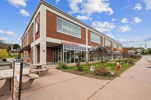 20 S Main St, Newport, NH, 03773-1573 | Card Image