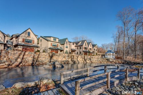 3-3 Woods Way, Guilford, CT, 06437 | Card Image