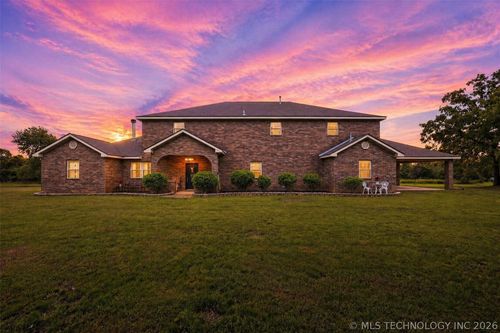 100712 S 4790 Rd, Muldrow, OK, 74948-6442 | Card Image