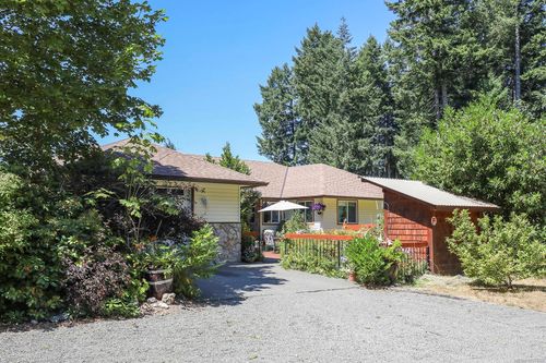 6411 Bishop Rd, Courtenay, BC, V9J1V3 | Card Image