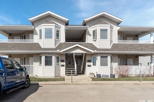 4044 Buckingham Drive E, Regina, SK, S4V3A9 | Card Image