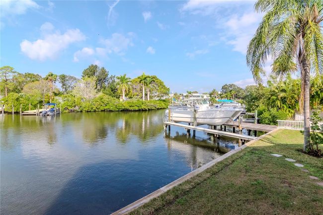 320 Georgia Ave, House other with 3 bedrooms, 3 bathrooms and null parking in CRYSTAL BEACH FL | Image 40