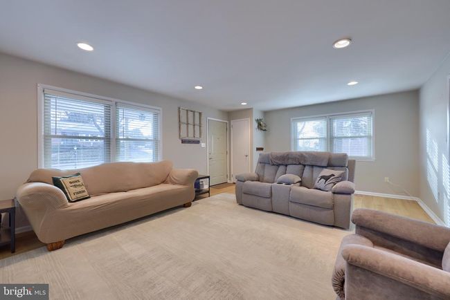 316 S 10 Th St, House other with 3 bedrooms, 2 bathrooms and null parking in AKRON PA | Image 13