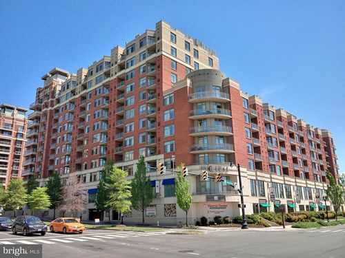 202w-3600 S Glebe Rd, ARLINGTON, VA, 22202-2375 | Card Image