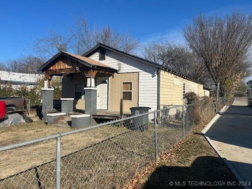 1807 N Madison Ave, Tulsa, OK, 74106-5643 | Card Image