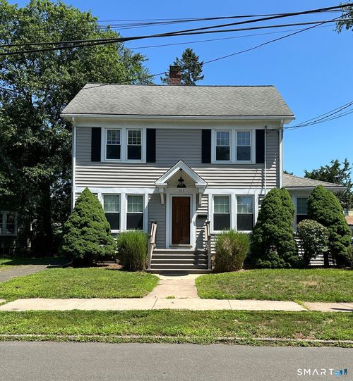 111 Russell St, Hamden, CT, 06517-2014 | Card Image