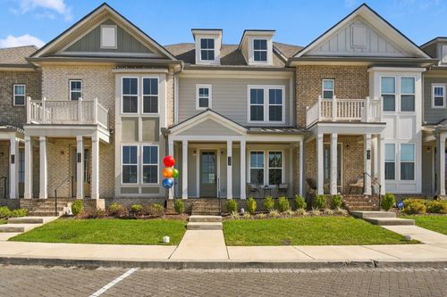 148 Nearwater Pl, Hendersonville, TN, 37075-3279 | Card Image