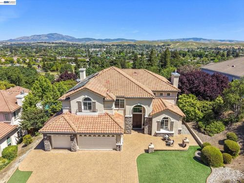 5038 Westside Dr, San Ramon, CA, 94583-9125 | Card Image