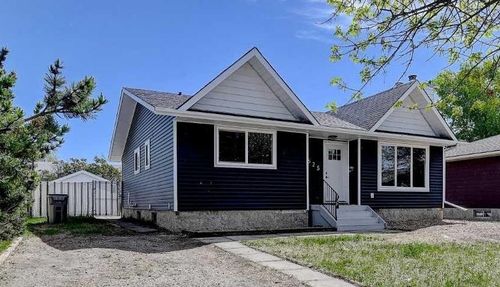 6625 Poplar Dr, Grande Prairie, AB, T8W1C8 | Card Image