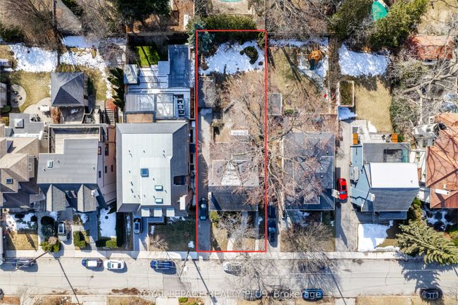 225 Glenrose Ave, House other with 4 bedrooms, 3 bathrooms and 4 parking in Toronto ON | Image 35