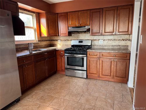 apt-2-09-74 W 85th St, New York, NY, 10024-4580 | Card Image