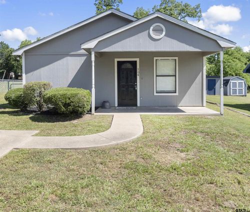 104 E Cedar St, Tyler, TX, 75702-4515 | Card Image