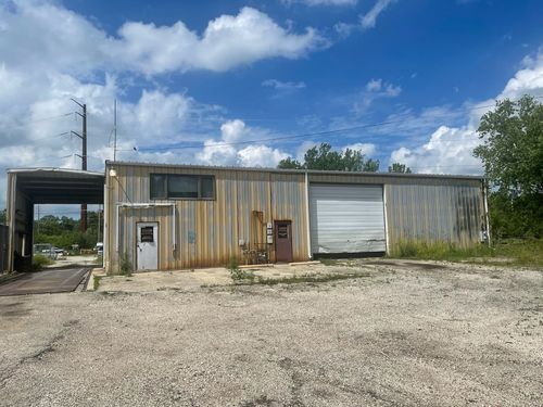 9N533 Nesler Road, Elgin, IL, 60124 | Card Image
