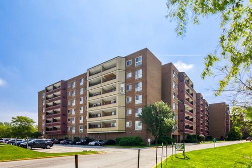 410-100 Park Ave, Calumet City, IL, 60409-5022 | Card Image
