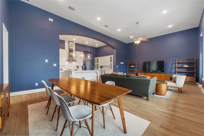 346 Egret Ln, House other with 4 bedrooms, 4 bathrooms and 4 parking in Austin TX | Image 7