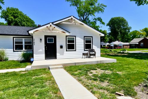3702 N Euclid Ave, Indianapolis, IN, 46218-1518 | Card Image