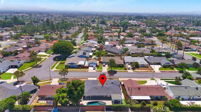 13601 Charloma Dr, House other with 4 bedrooms, 2 bathrooms and 4 parking in Tustin CA | Image 4
