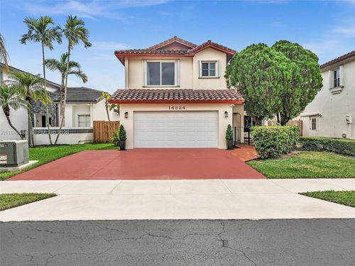 14824 Sw 112th St, Miami, FL, 33196-3323 | Card Image