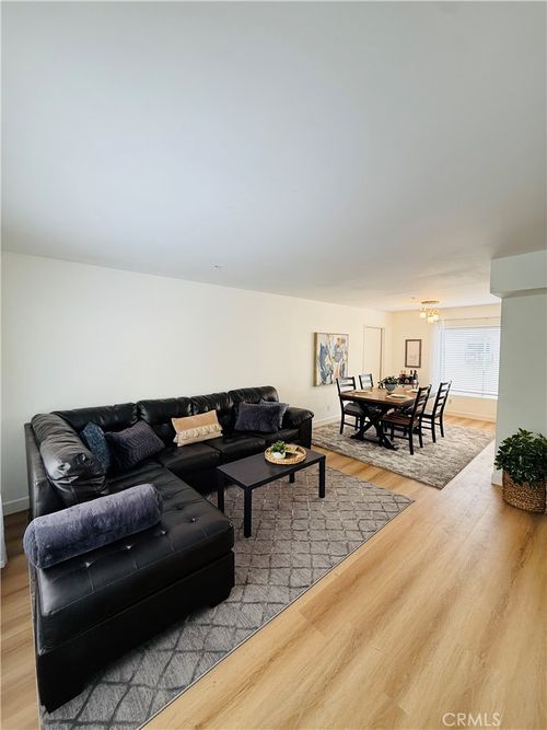 12-8800 Burnet Ave, North Hills, CA, 91343-5476 | Card Image