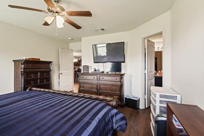 Primary Bedroom | Image 11