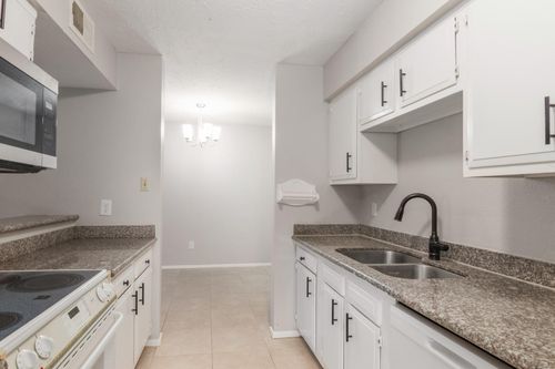 unit-412-10555 Turtlewood Ct, Houston, TX, 77072-2728 | Card Image