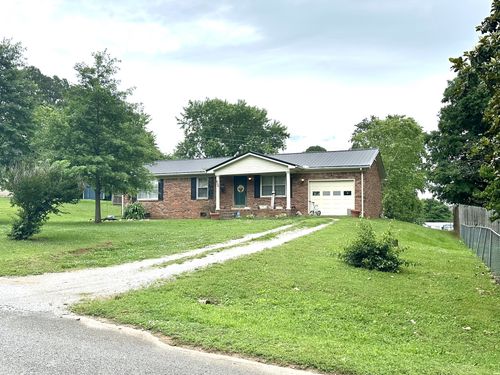 850 Brenda Dr, Pulaski, TN, 38478-4901 | Card Image