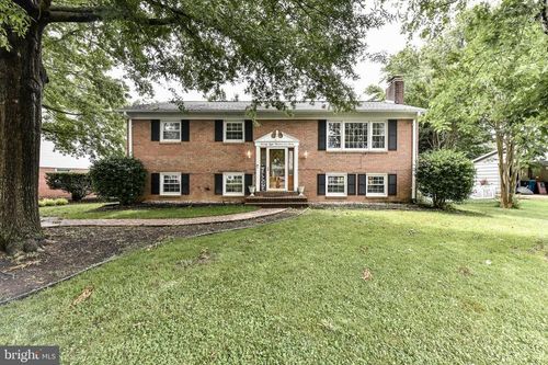 7807 Suffolk Ct, ALEXANDRIA, VA, 22315-4029 | Card Image