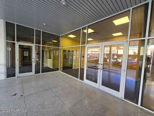 122 N Cortez St, Prescott, AZ, 86301-3022 | Card Image