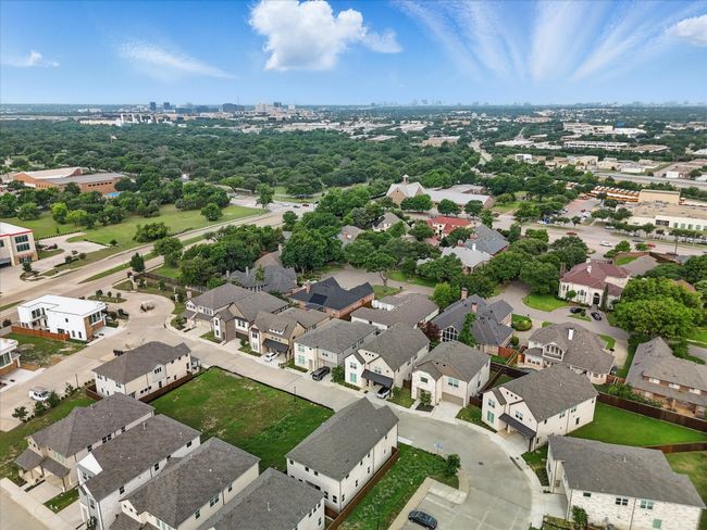 Aerial perspective of suburban area | Image 40