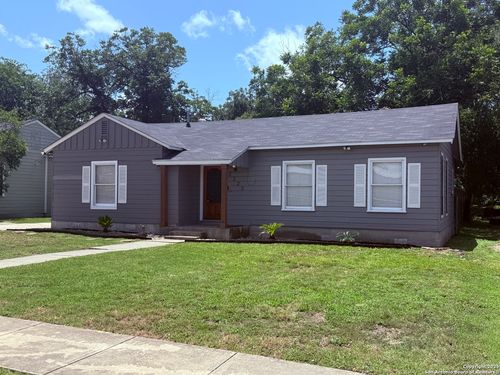 2222 W Huisache Ave, San Antonio, TX, 78201-4810 | Card Image