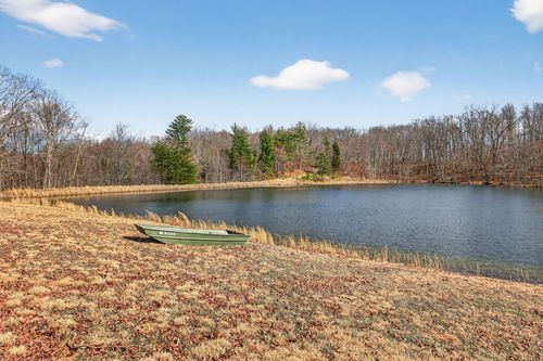 1552 New Harmony Rd, Graysville, TN, 37338-7717 | Card Image