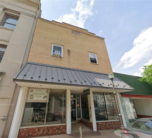 c-422 Mill St, Coraopolis, PA, 15108-1648 | Card Image