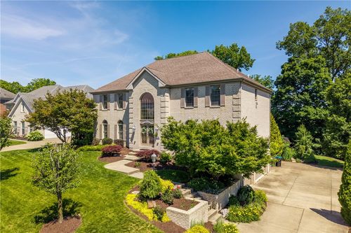 109 Windermere Ct, Canonsburg, PA, 15317-3671 | Card Image