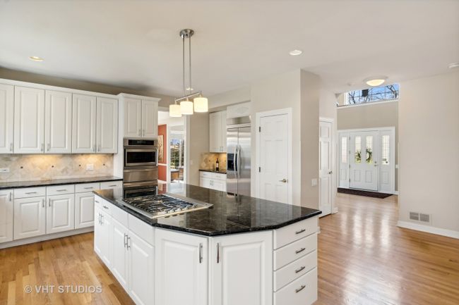 106 Hillshire Dr, House other with 5 bedrooms, 5 bathrooms and 3 parking in Inverness IL | Image 10