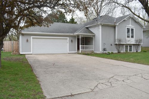 1825 3rd Ave Ne, Owatonna, MN, 55060-1324 | Card Image
