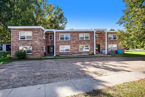 114 E Thomas St, Parchment, MI, 49004-1460 | Card Image