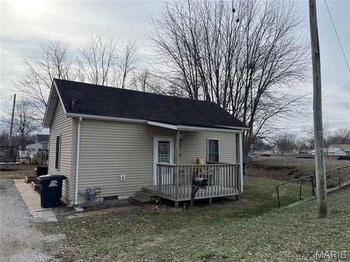 300 E 3rd South St, Mount Olive, IL, 62069-2007 | Card Image