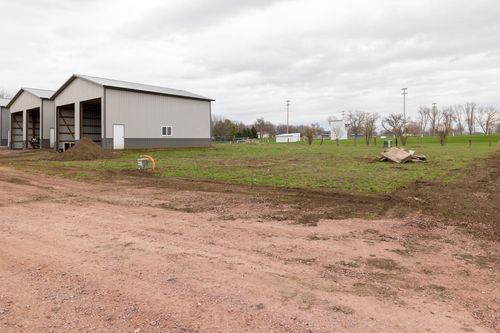 ccc TBD S Church Avenue, Hills, MN, 56138 | Card Image