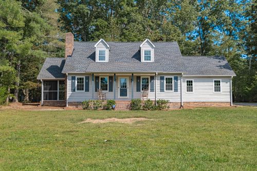 110 Autumn Ln, Tullahoma, TN, 37388-5301 | Card Image