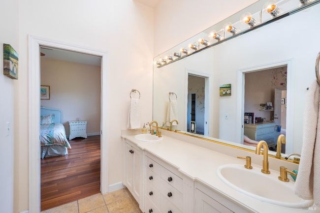 2614 Scotts Right Of Way, House other with 4 bedrooms, 4 bathrooms and 10 parking in Sebastopol CA | Image 41