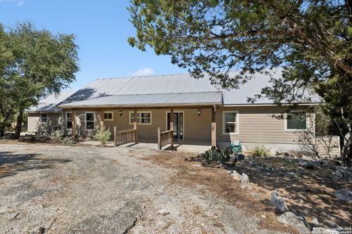 1331 Hilltop Rdg, New Braunfels, TX, 78132-2285 | Card Image