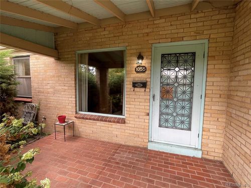 1055 Krameria St, Denver, CO, 80220-4618 | Card Image