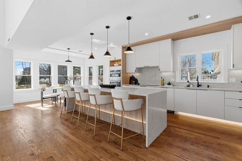 36 Charles, Natick, MA, 01760 | Card Image