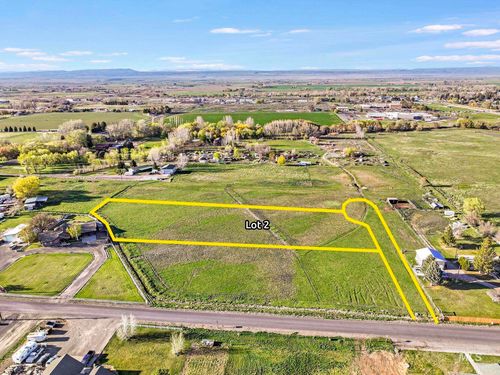 Parcel 2 14th Ave W, Gooding, ID, 83330 | Card Image