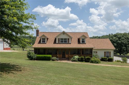 2914 S Barrington Rd, Tontitown, AR, 72762-6291 | Card Image