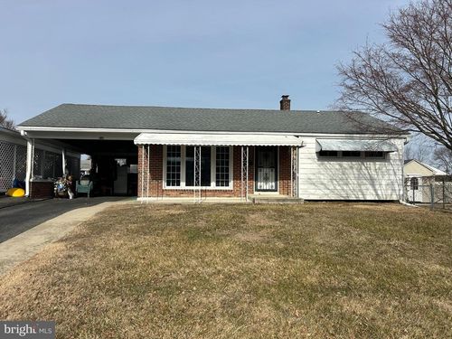 2112 N Lee Ln, ASTON, PA, 19014-2285 | Card Image