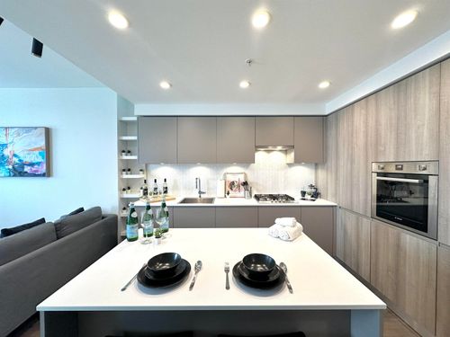 2511-3833 Evergreen Pl, Burnaby, BC, V3J0M2 | Card Image