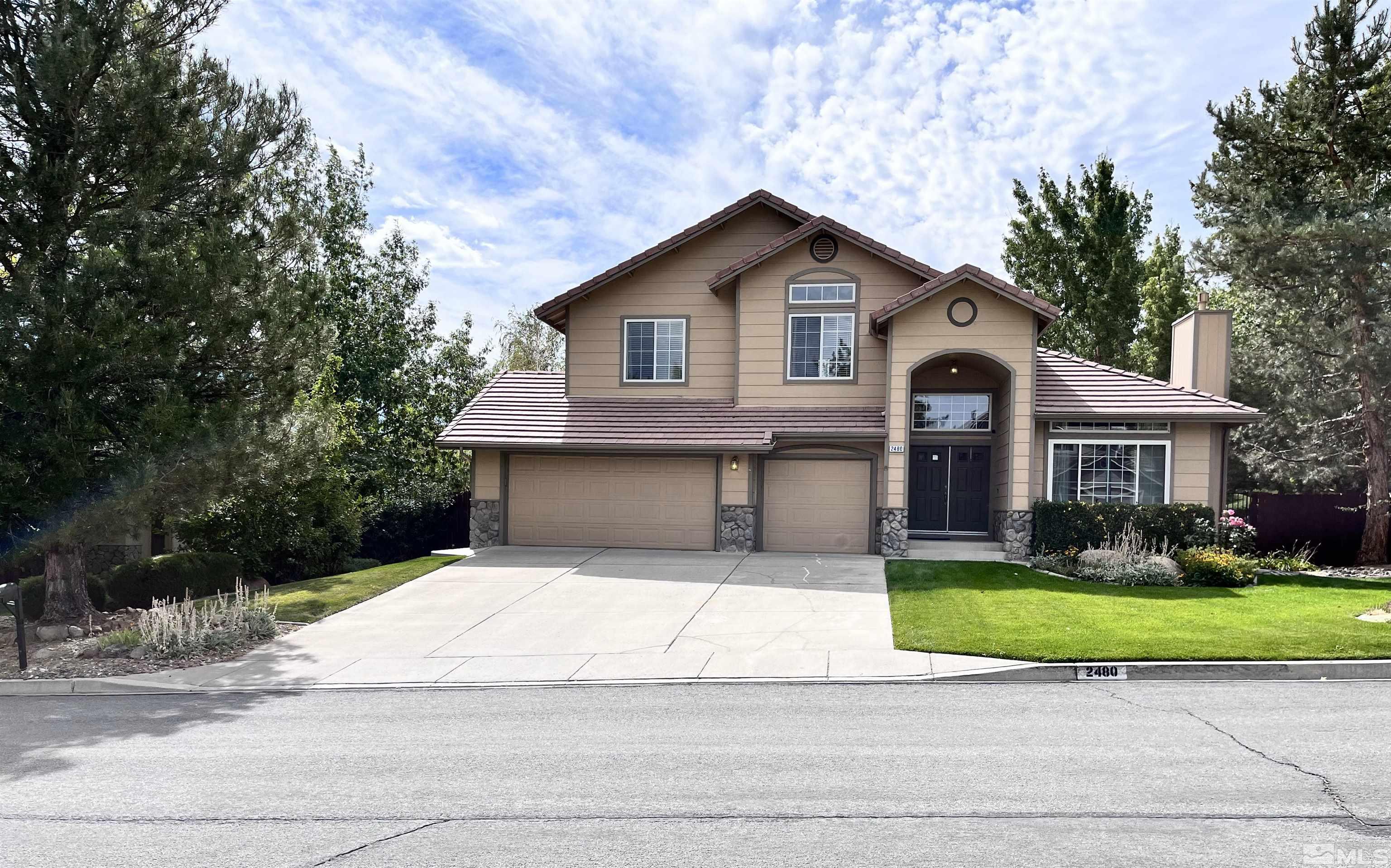 Killington Dr, Reno, NV 89511